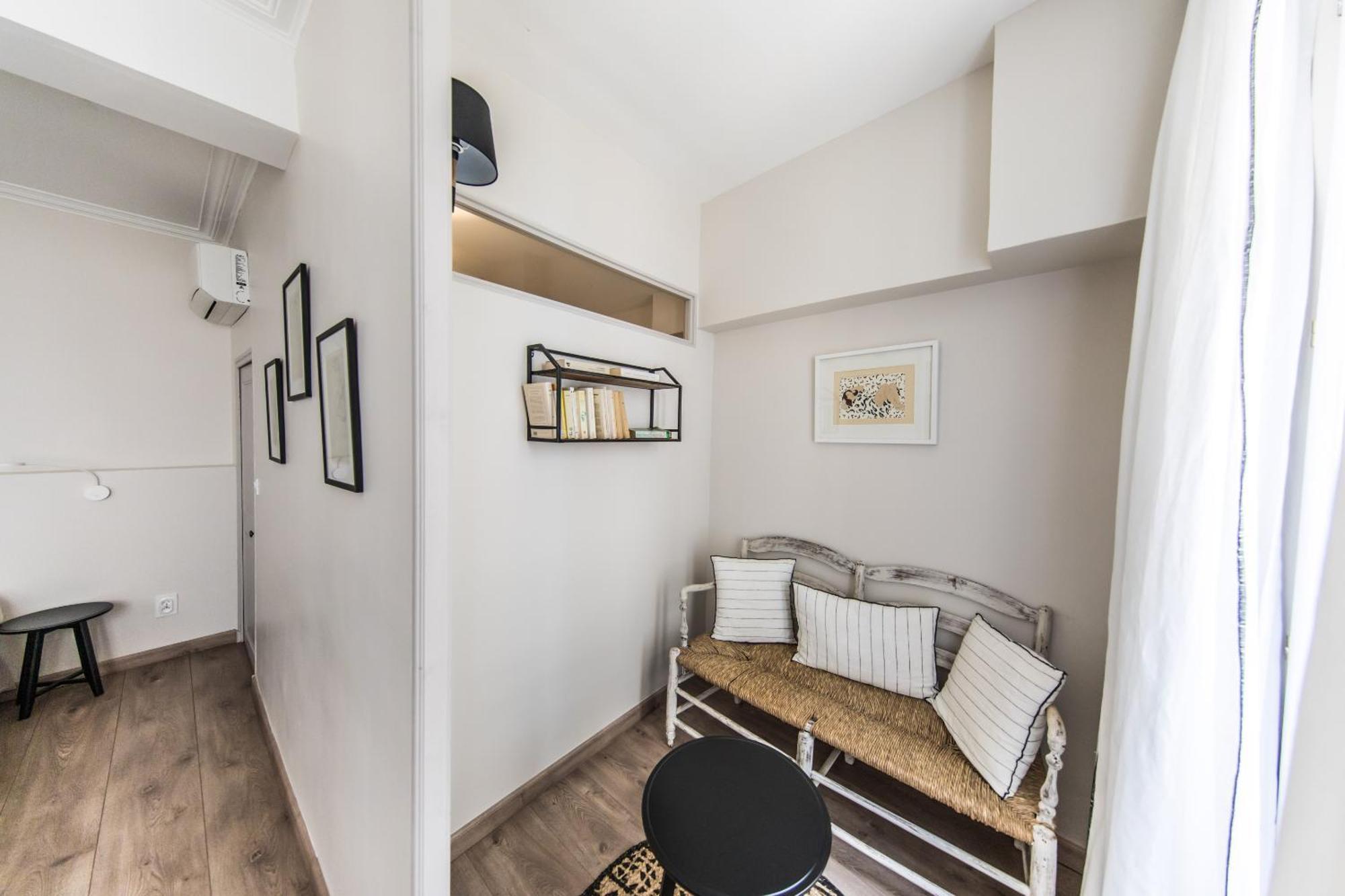 Boutique Hotel - La Demoiselle Avignon Szoba fotó