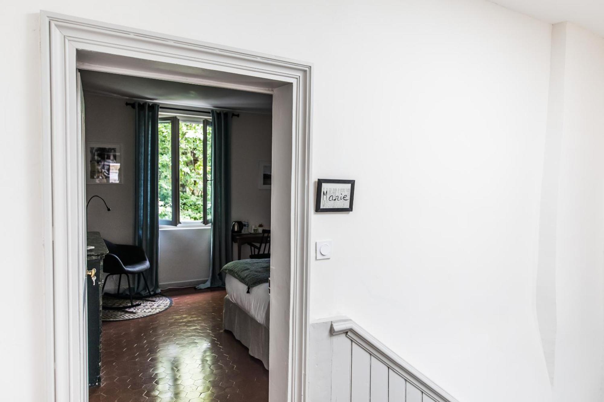 Boutique Hotel - La Demoiselle Avignon Szoba fotó